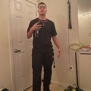 Meet your Posher, Zolton